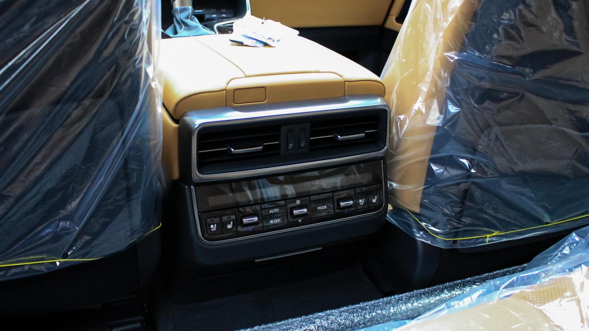 لكزس LX600 BB 2026