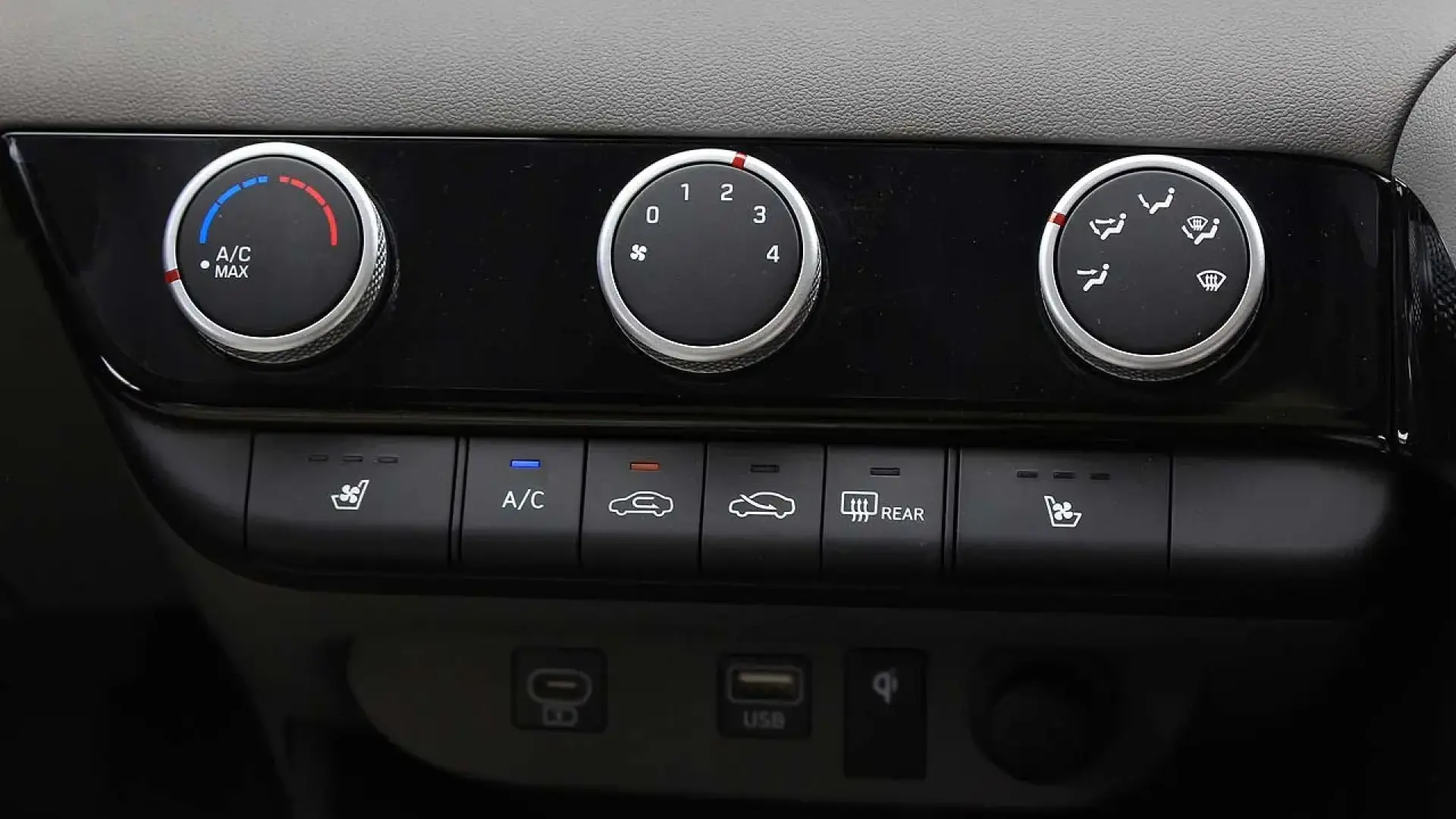 إلنترا 2.0cc ٢٠٢٦