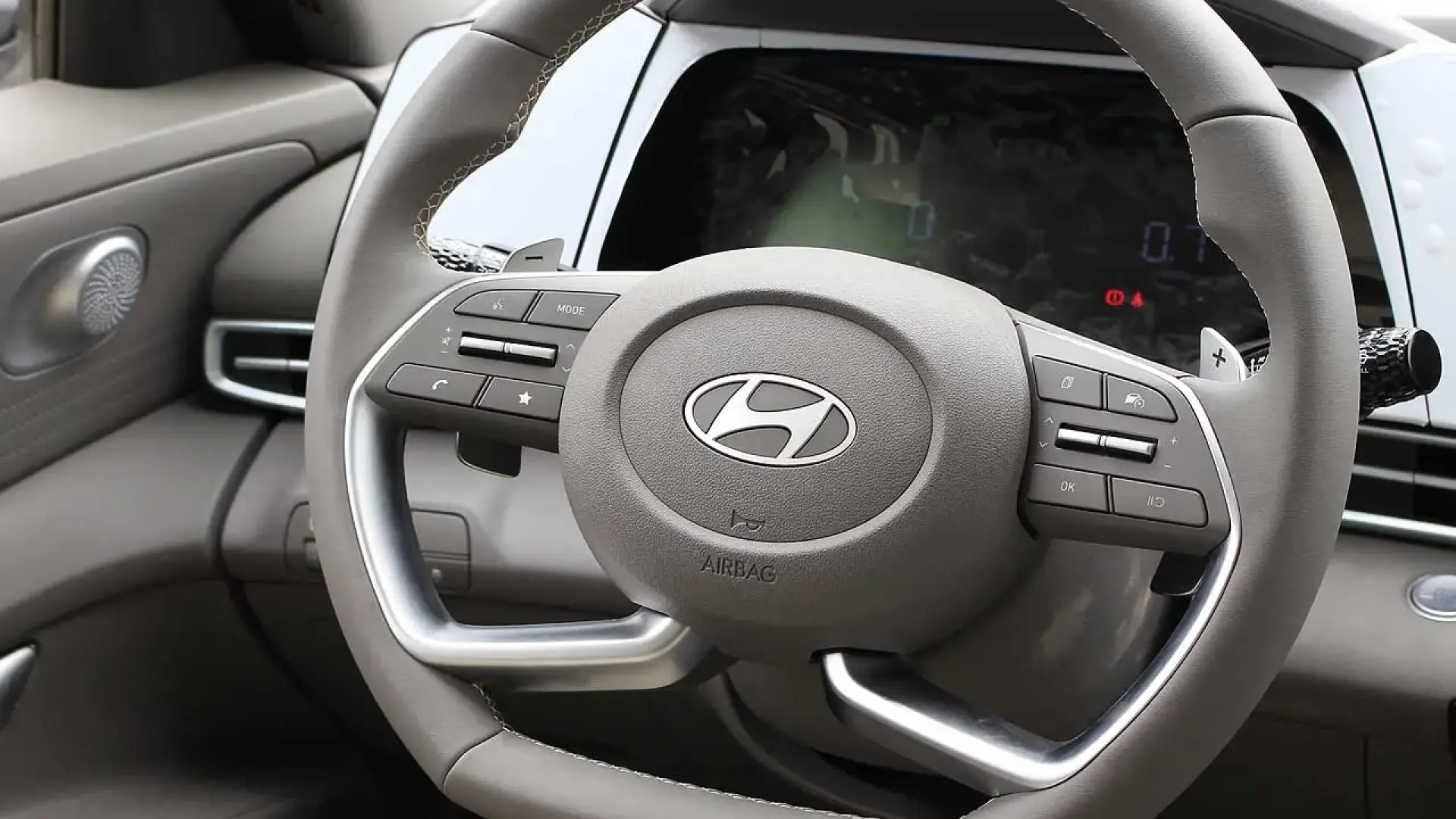 إلنترا 2.0cc ٢٠٢٦