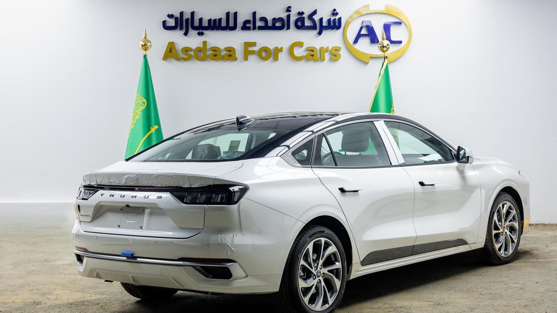 فورد تورس تيتانيوم 2026