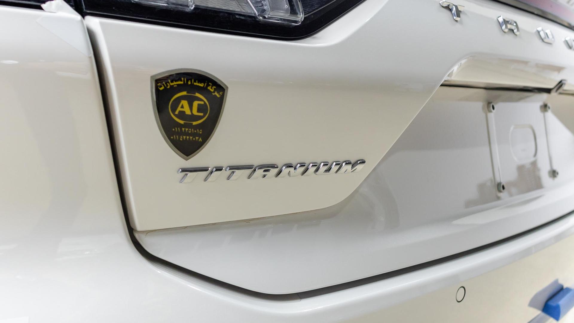 فورد تورس تيتانيوم 2026