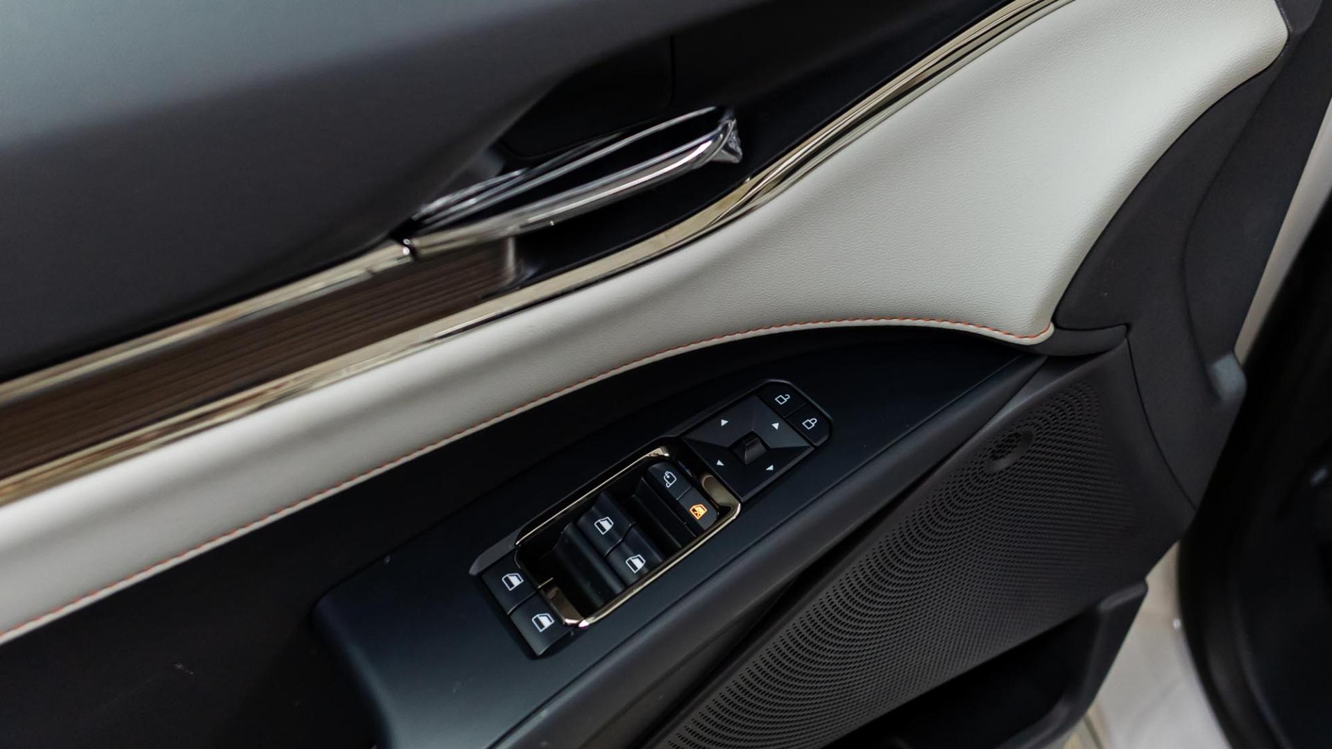 فورد تورس تيتانيوم 2026