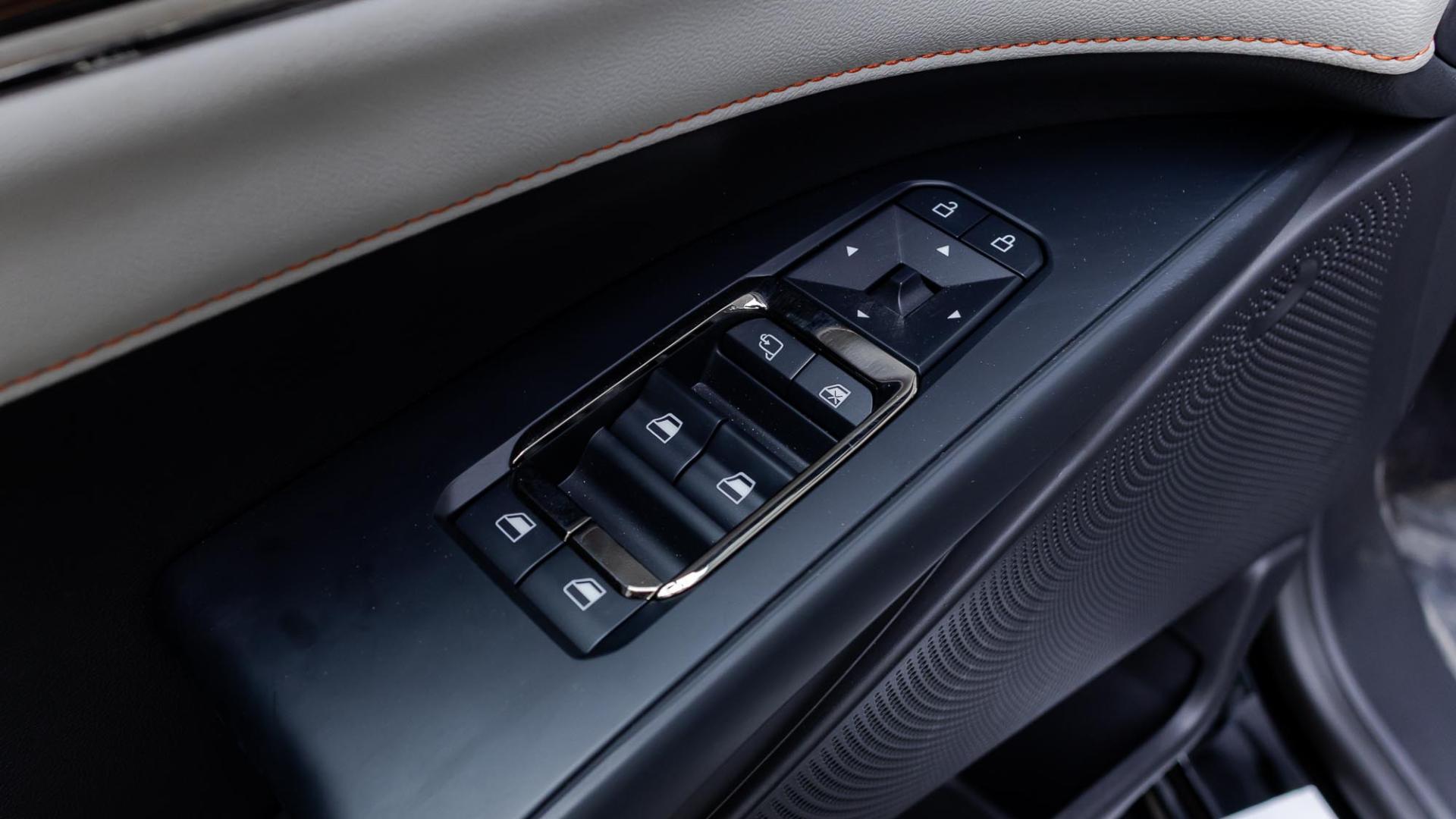 فورد تورس تيتانيوم 2026