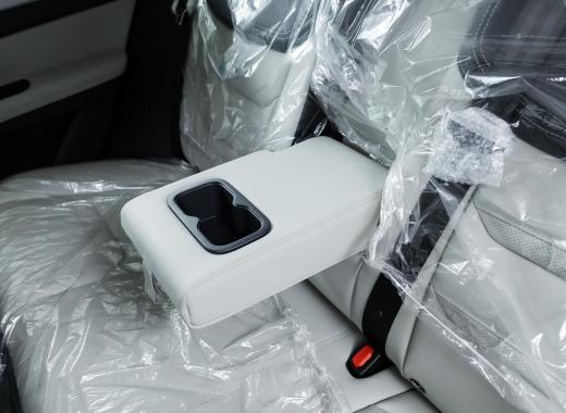 فورد تريتوري ترند