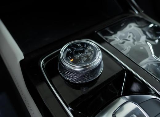 فورد تريتوري ترند