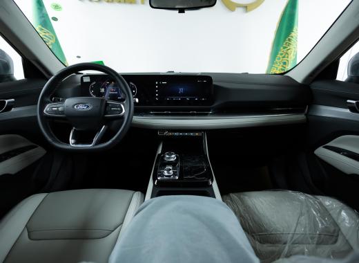 فورد تريتوري ترند