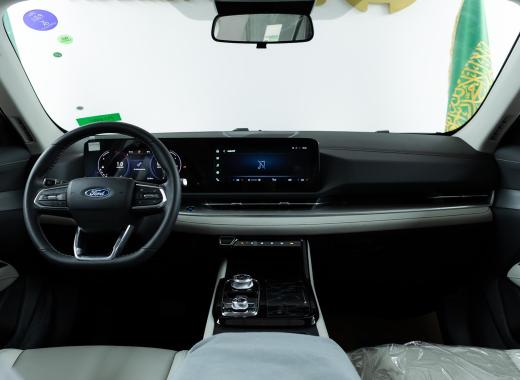 فورد تريتوري ترند