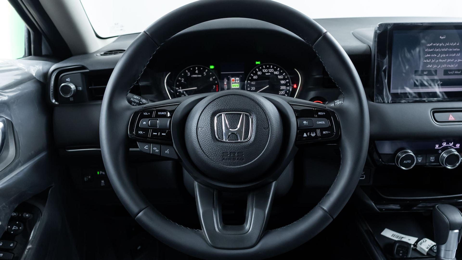 2025 نص فل  LX  HRV هوندا