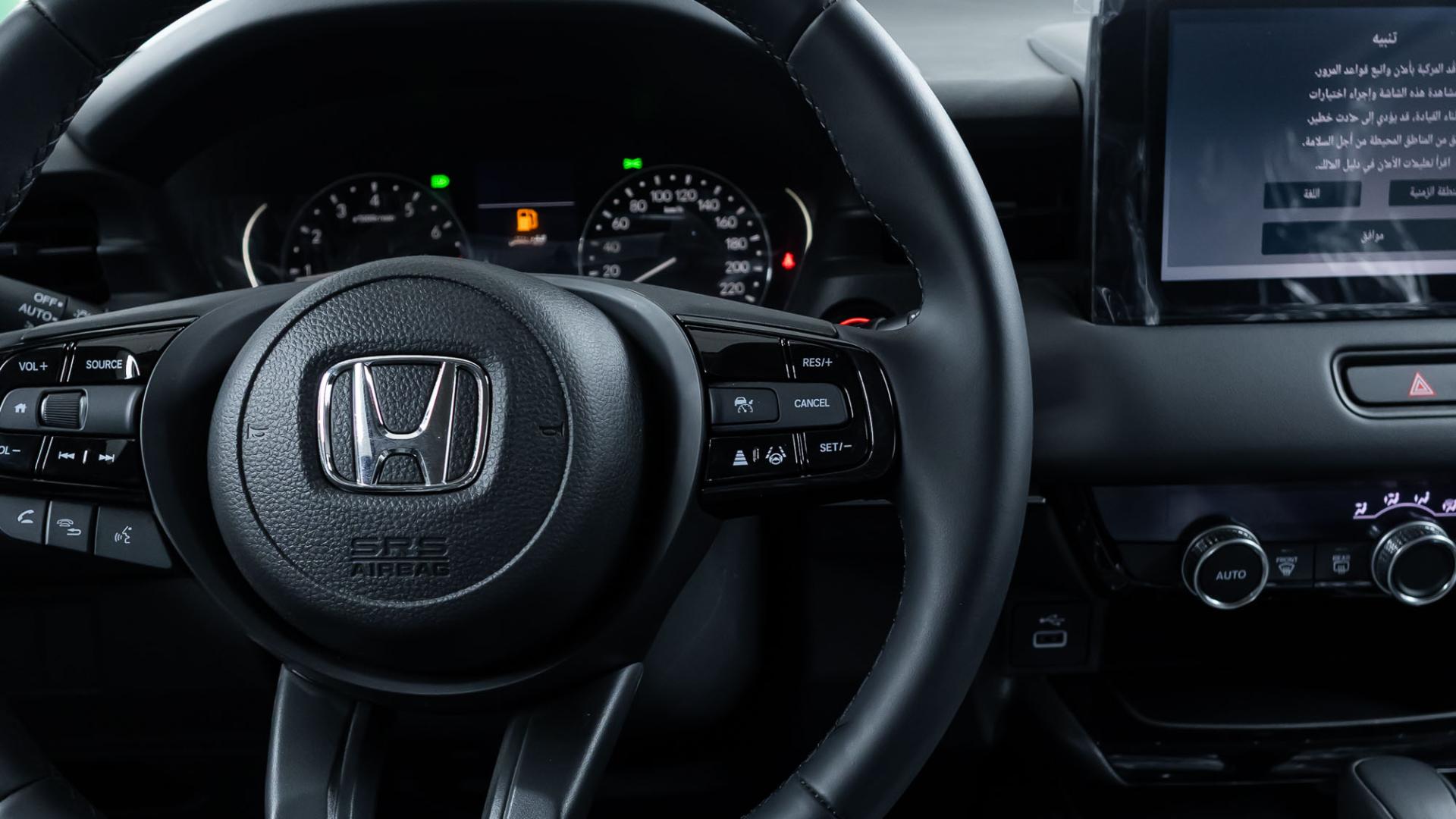 2025 نص فل  LX  HRV هوندا