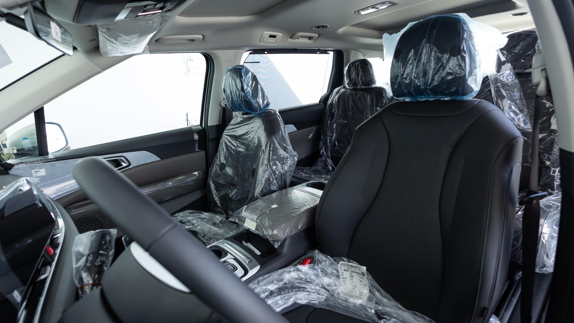 كيا كارنيفال نص فل 2025