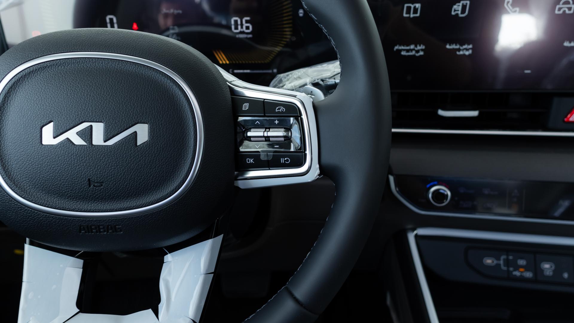 كيا كارنيفال نص فل 2025