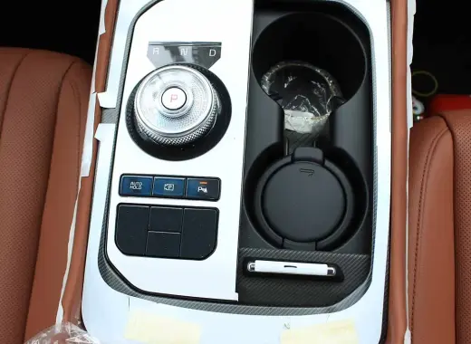KIA k8 2025