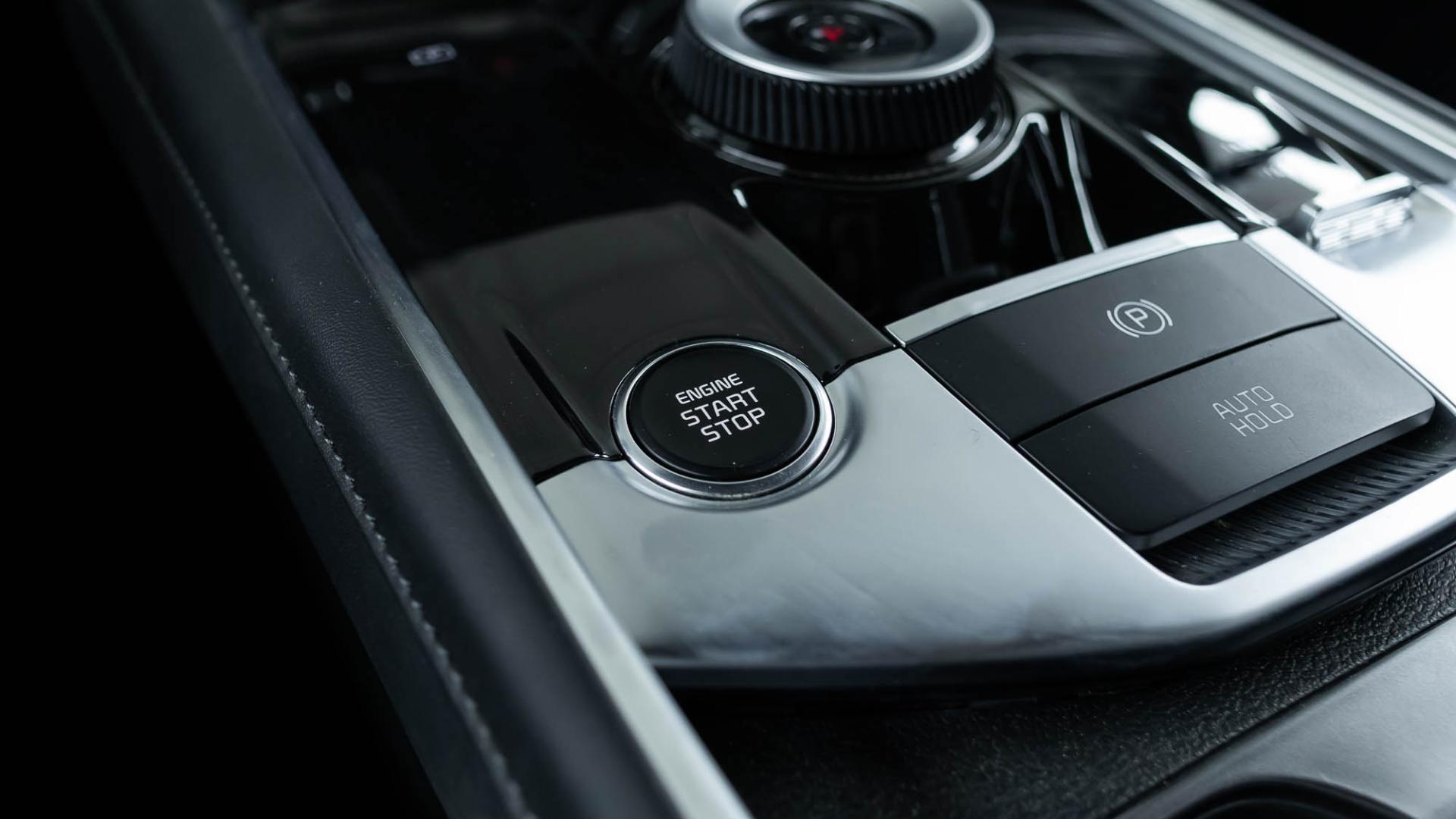 كيا سبورتاج 2.0 نص فل2025