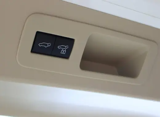 تويوتا لاندكروزر GXR-L5 2024