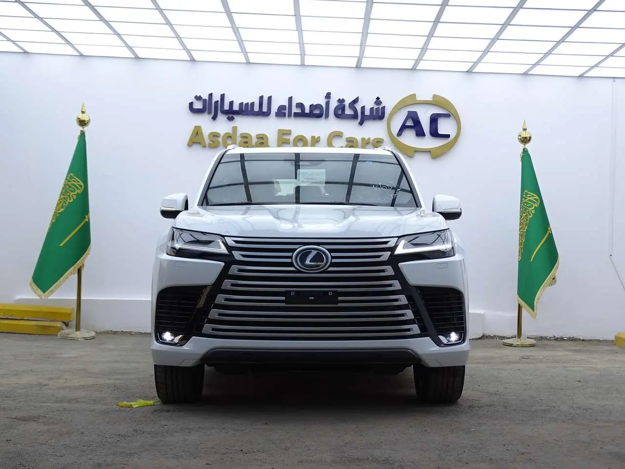لكزس  LX600 _ BB