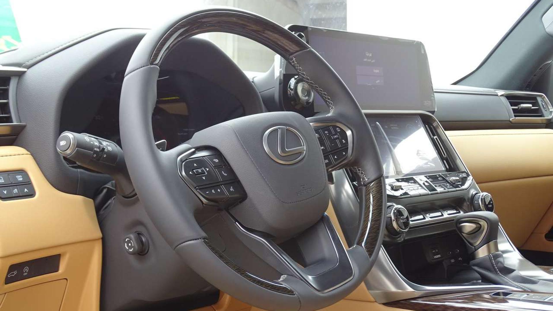 لكزس  LX600 _ BB