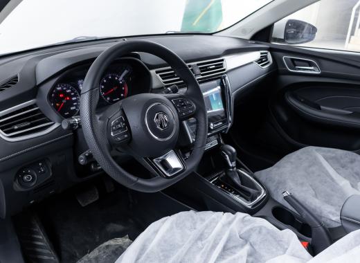 MG 5 ستاندر 2025