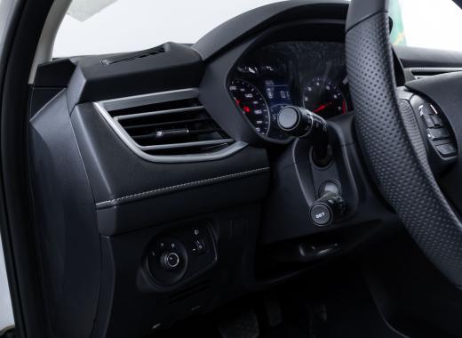 MG 5 ستاندر 2025