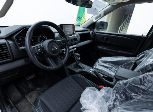 L200 متسوبيشي