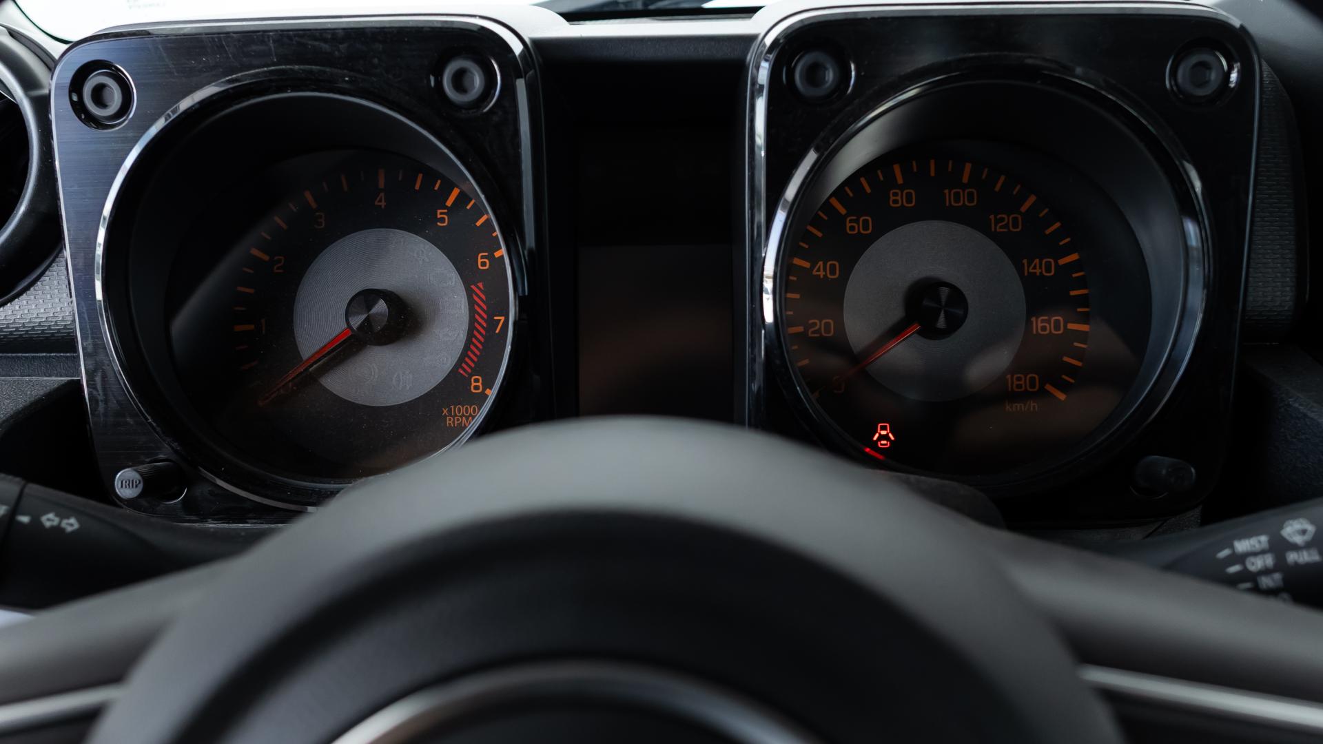 سوزوكى جيمنى دبل استندر خليجى