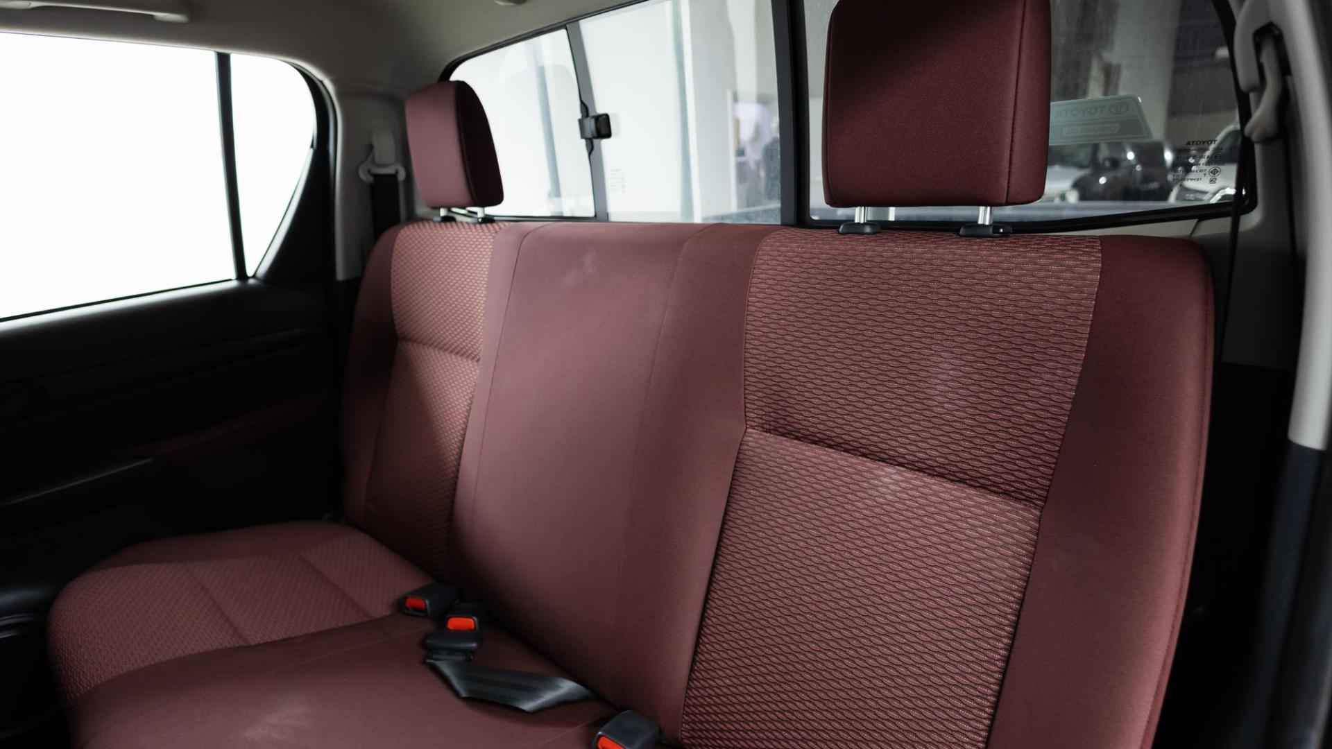 GL2 تويوتا هايلكس