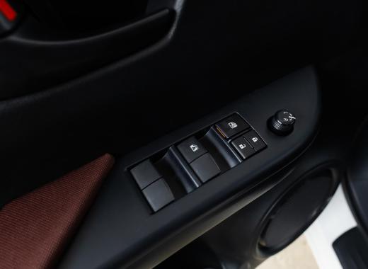 GL2 تويوتا هايلكس