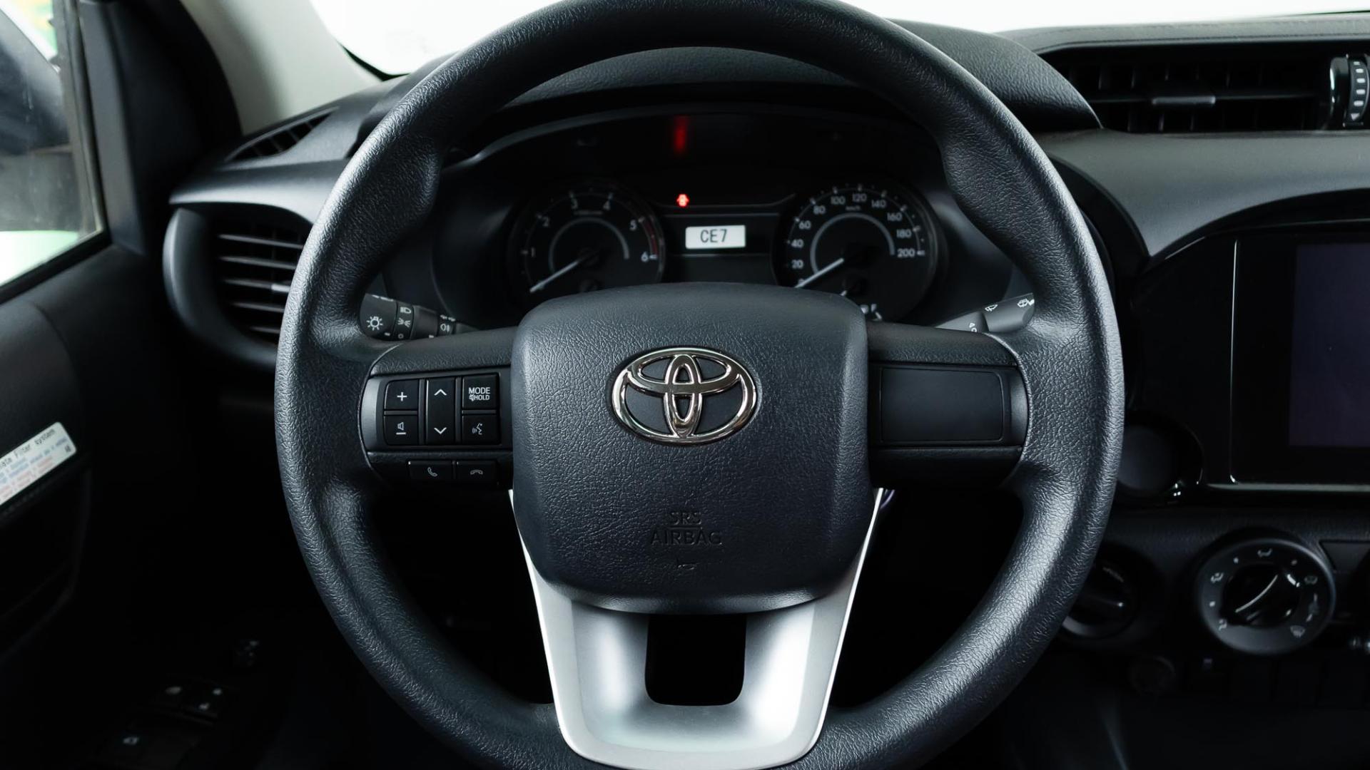 GL2 تويوتا هايلكس