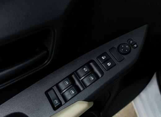 تويوتا يارس