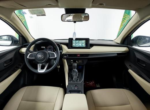 تويوتا يارس