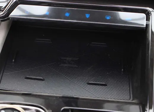 فورد تيريتوري تيتانيوم بلس